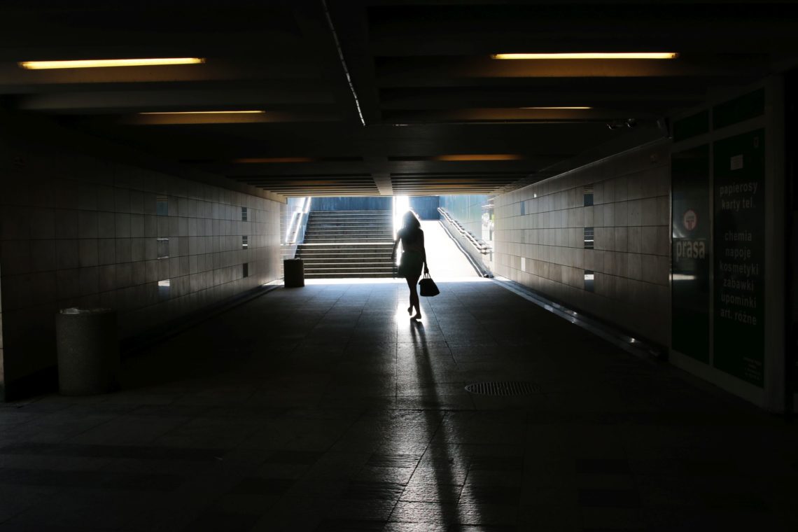 Światło zamknięte w kadrze. autor: Romana Majowska