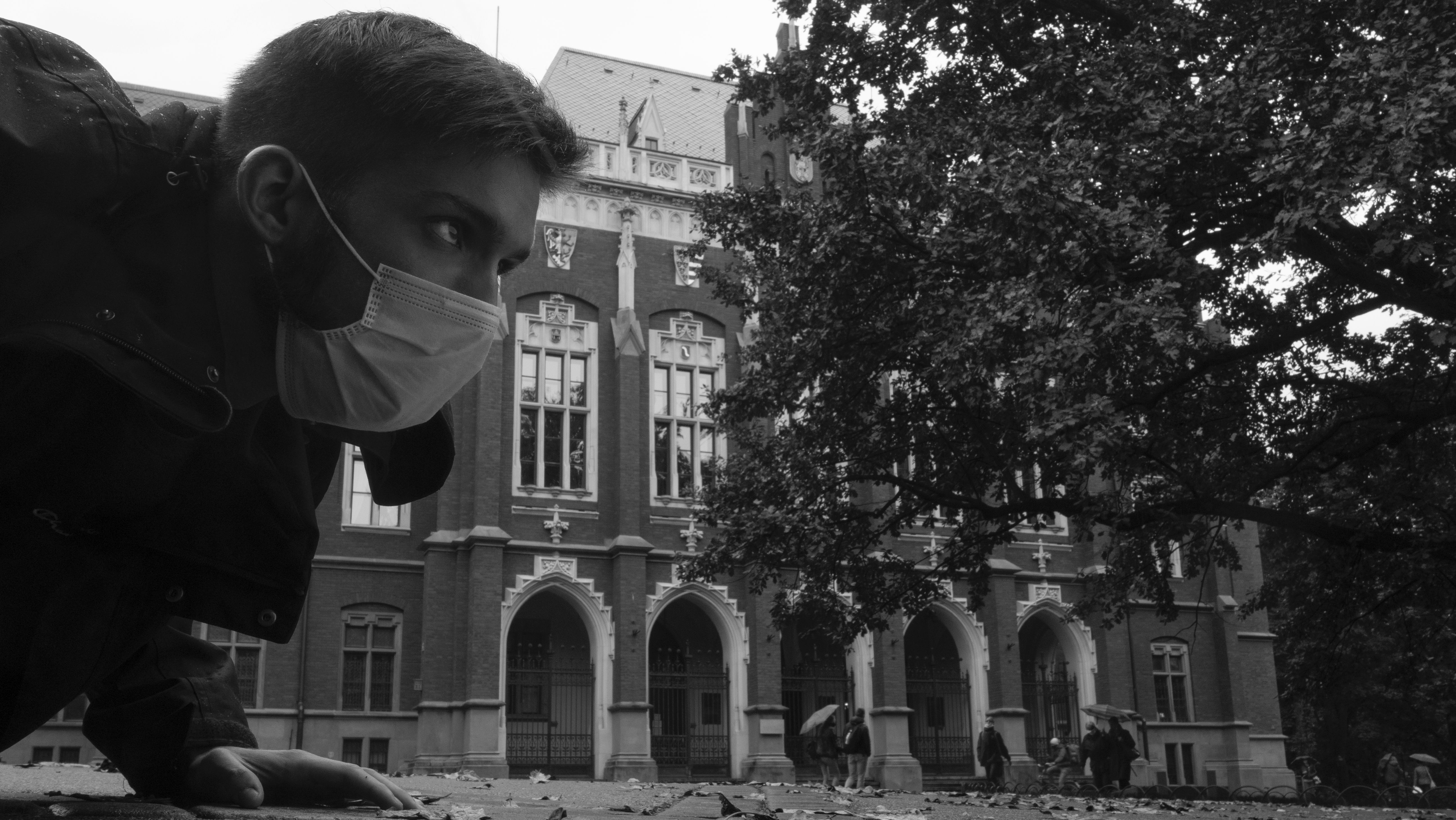 kadr autorstwa Karoliny Boruckiej pozował Kamil Pasierb