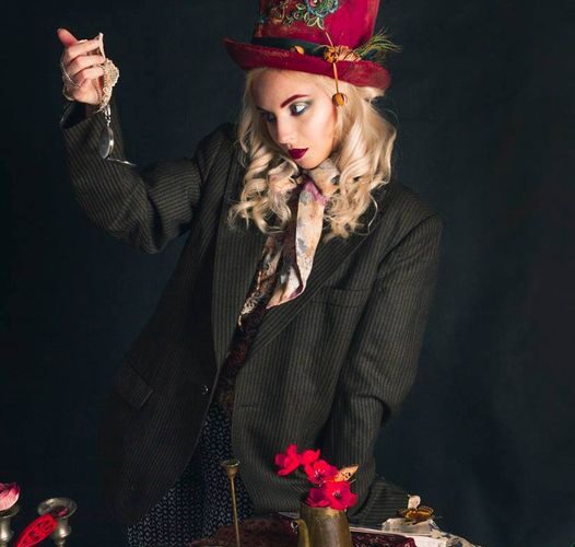 Autorem fotografii jest Piotr Piątkowski
modelka - Paulina Romanek 
makijaż – Karina Radzevich